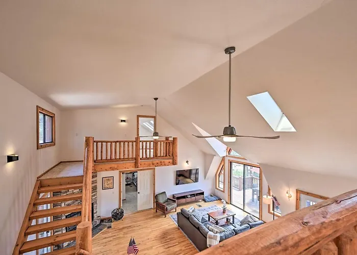 Hot Tub & Mtn View: Dog-friendly Getaway! * Payson
